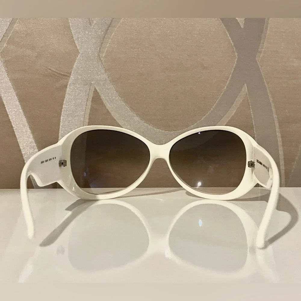 Dolce & Gabbana stylish oversized